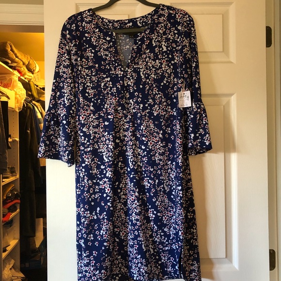 Dotty peplum sleeve print dress - Picture 2 of 5